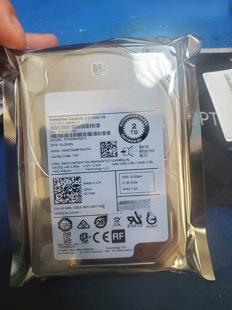 DELL R810 R820 R830 R840 Hard Drives 2T 7.2K 2.5inch SAS 12G Full